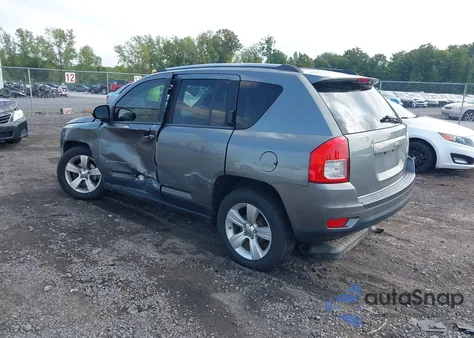 2012 Jeep Compass Sport z USA, uszkodzony, nr VIN 1C4NJCBA5CD518872